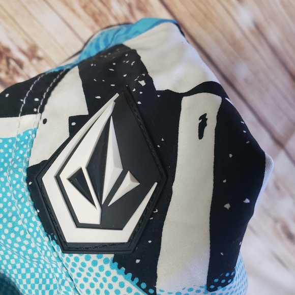Volcom Mens Blue Board Shorts Swim Trunks Summer Pool Vacation Size 30 Small - Picture 2 of 7